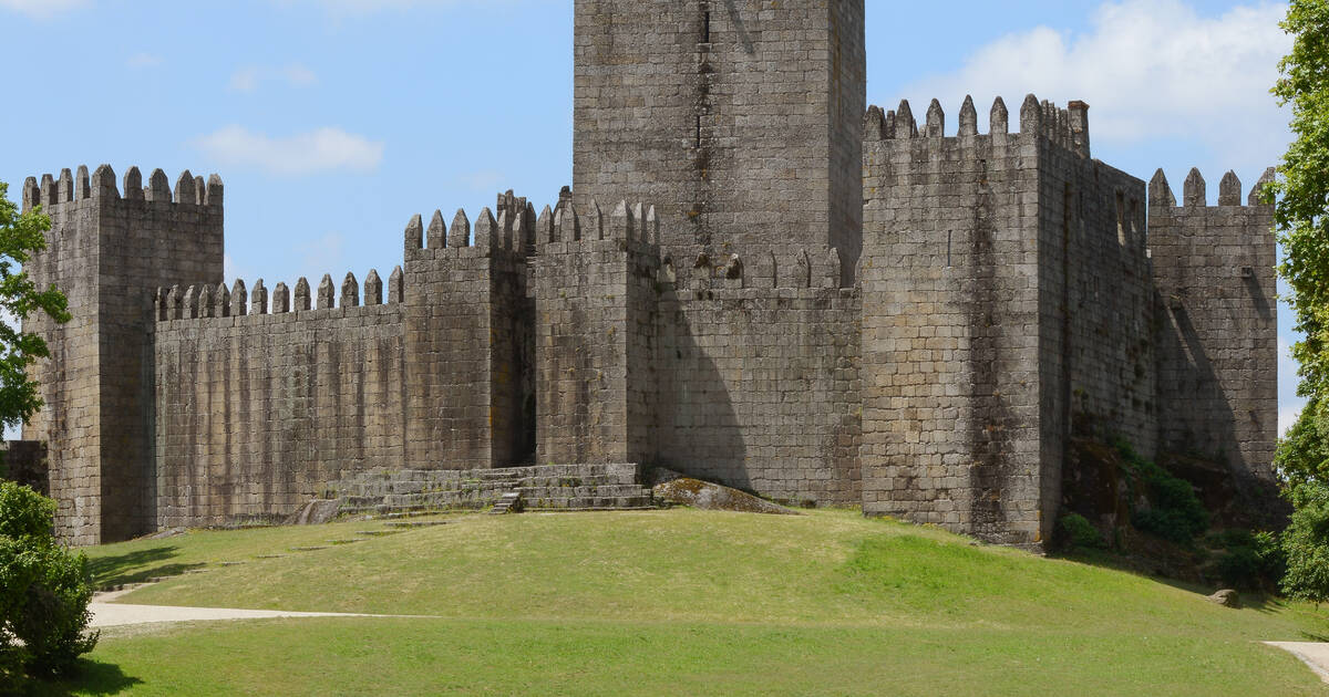 Guimarães Castle and Historic Center